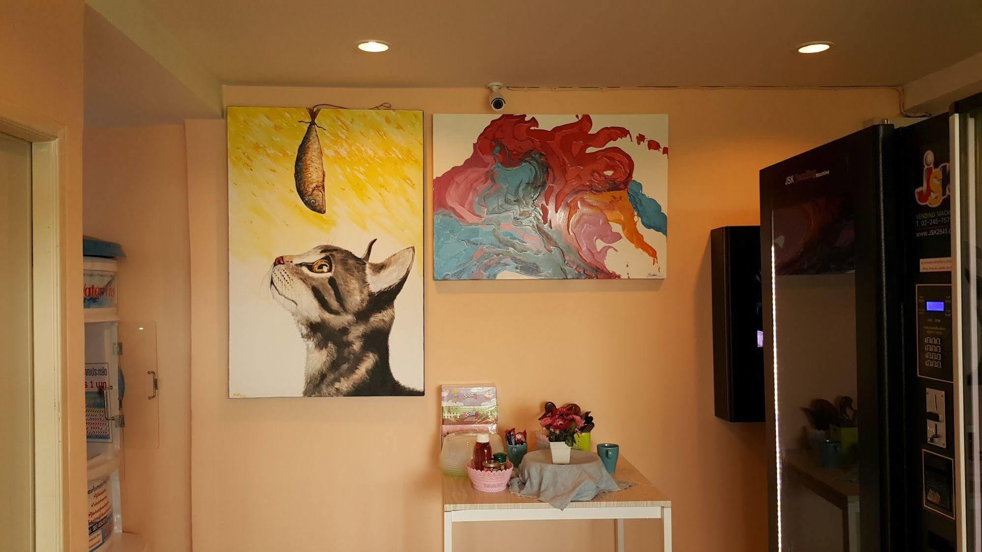 Aparthotel Suansin Art Garden Ban Lat Krachaeng Esterno foto