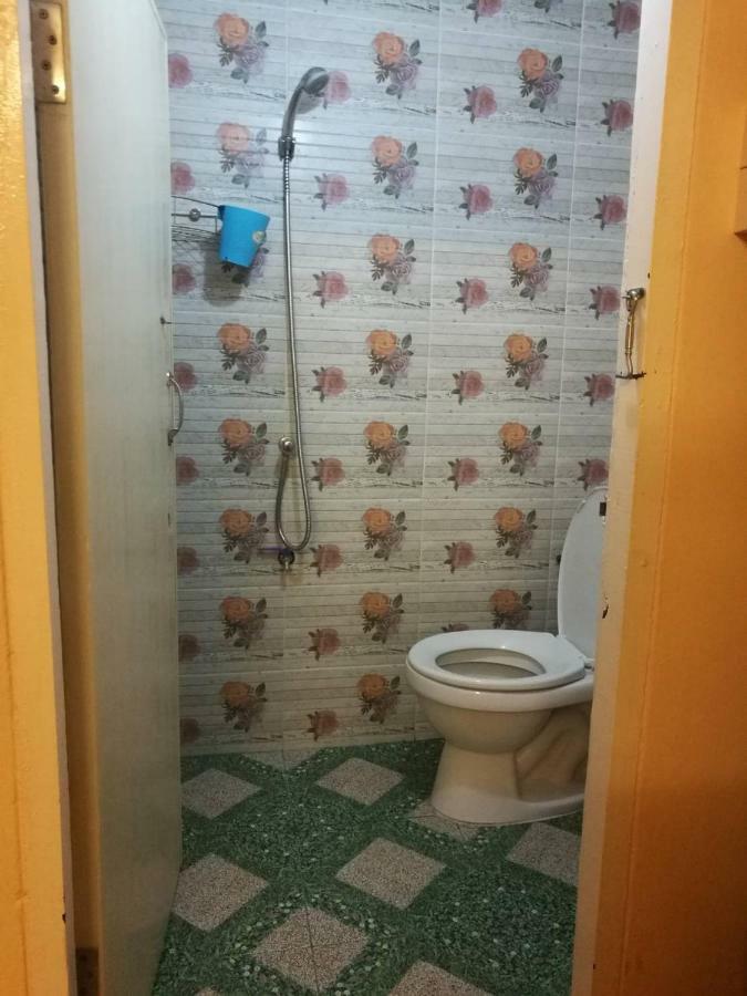 Aparthotel Suansin Art Garden Ban Lat Krachaeng Esterno foto